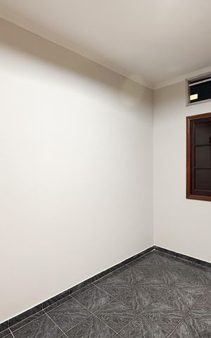 Casa para alugar com 2147483650m², 3 quartos e 6 vagas Casa para alugar com 2147483650m², 3 quartos e 6 vagasQuarto