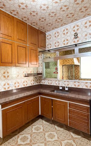 Casa para alugar com 2147483650m², 3 quartos e 6 vagas Casa para alugar com 2147483650m², 3 quartos e 6 vagasCozinha