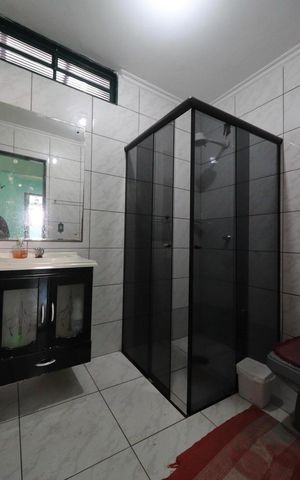 Casa para alugar com 110m², 3 quartos e 1 vagaBanheiro
