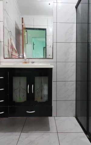 Casa para alugar com 110m², 3 quartos e 1 vagaBanheiro