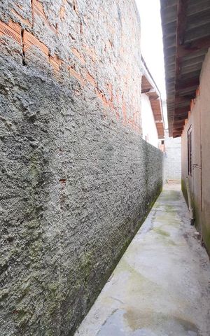 Casa para alugar com 60m², 4 quartos e 1 vagaÁrea externa/Corredor 