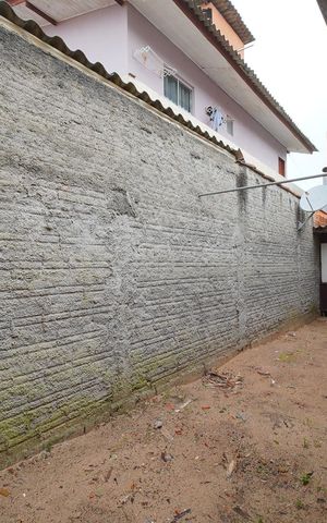 Casa para alugar com 60m², 4 quartos e 1 vagaÁrea externa