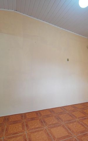 Casa para alugar com 60m², 4 quartos e 1 vagaSala 