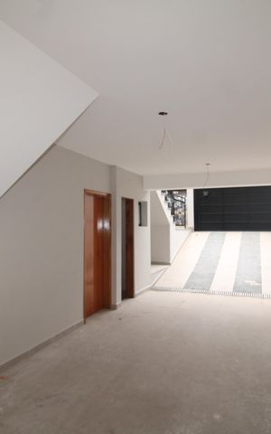 Casa à venda com 108m², 3 quartos e 3 vagasÁrea Comum