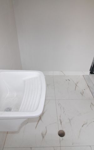 Casa à venda com 108m², 3 quartos e 3 vagasÁrea de Serviço