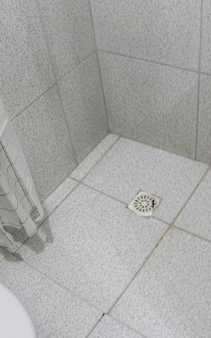 Studio para alugar com 28m², 1 quarto e sem vaga Studio para alugar com 28m², 1 quarto e sem vagaBanheiro