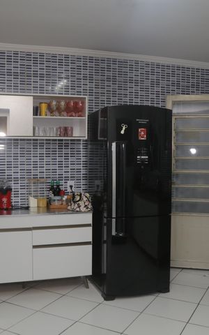 Casa à venda com 108m², 4 quartos e 3 vagas Casa à venda com 108m², 4 quartos e 3 vagasCozinha