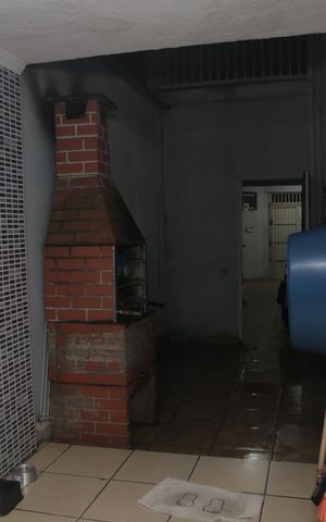 Casa à venda com 108m², 4 quartos e 3 vagas Casa à venda com 108m², 4 quartos e 3 vagasÁrea de Serviço