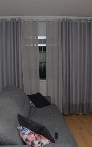 Casa à venda com 108m², 4 quartos e 3 vagas Casa à venda com 108m², 4 quartos e 3 vagasSala