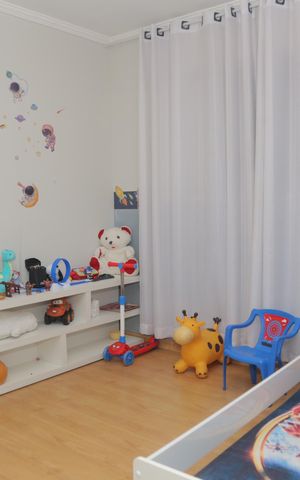 Casa à venda com 108m², 4 quartos e 3 vagas Casa à venda com 108m², 4 quartos e 3 vagasQuarto 4