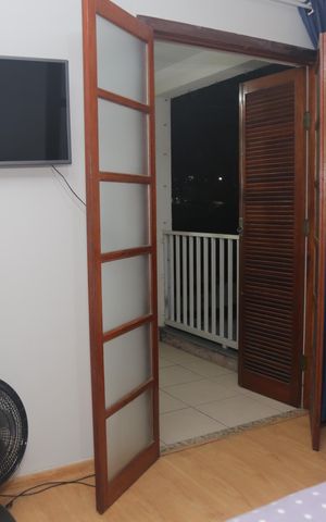 Casa à venda com 108m², 4 quartos e 3 vagas Casa à venda com 108m², 4 quartos e 3 vagasSacada do quarto 3