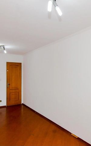 Apartamento à venda com 69m², 2 quartos e 1 vaga Apartamento à venda com 69m², 2 quartos e 1 vagaSala