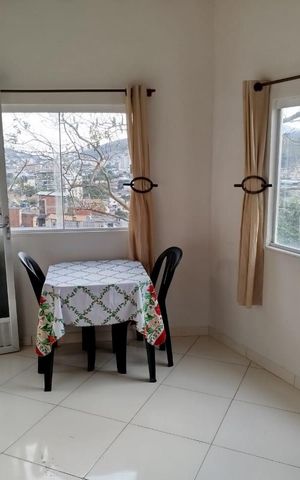 Casa para alugar com 37m², 2 quartos e sem vaga Casa para alugar com 37m², 2 quartos e sem vagaSala
