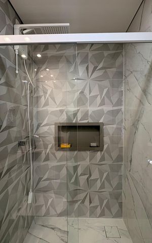 Apartamento à venda com 84m², 2 quartos e 2 vagas Apartamento à venda com 84m², 2 quartos e 2 vagasBanheiro