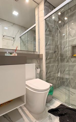 Apartamento à venda com 84m², 2 quartos e 2 vagas Apartamento à venda com 84m², 2 quartos e 2 vagasBanheiro