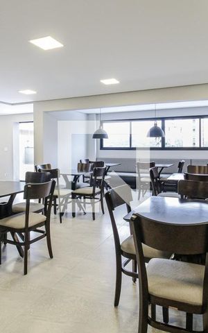 Apartamento à venda com 84m², 2 quartos e 2 vagas Apartamento à venda com 84m², 2 quartos e 2 vagasÁrea comum - Salão de festas