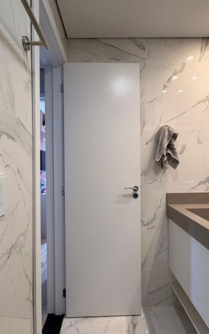 Apartamento à venda com 84m², 2 quartos e 2 vagas Apartamento à venda com 84m², 2 quartos e 2 vagasBanheiro