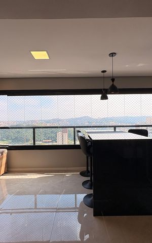 Apartamento à venda com 84m², 2 quartos e 2 vagas Apartamento à venda com 84m², 2 quartos e 2 vagasVaranda gourmet