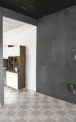 Casa à venda com 50m², 1 quarto e sem vaga Casa à venda com 50m², 1 quarto e sem vagaSala