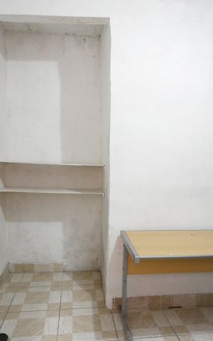 Casa à venda com 50m², 1 quarto e sem vaga Casa à venda com 50m², 1 quarto e sem vagaQuarto