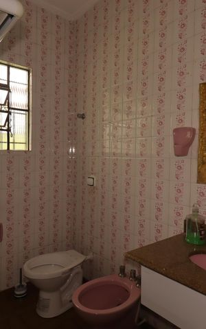 Casa à venda com 148m², 3 quartos e 6 vagasBanheiro
