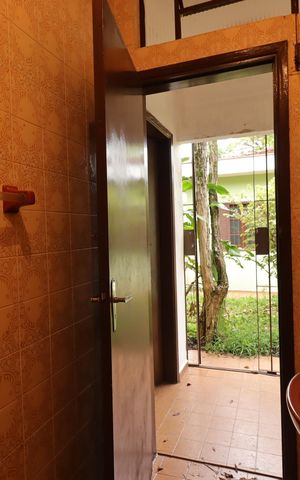 Casa à venda com 148m², 3 quartos e 6 vagasBanheiro de Serviço
