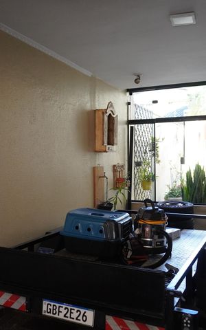 Casa à venda com 360m², 3 quartos e 3 vagasGaragem