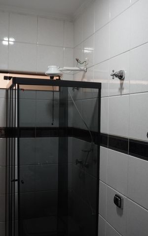 Casa à venda com 360m², 3 quartos e 3 vagasBanheiro da Suíte 2