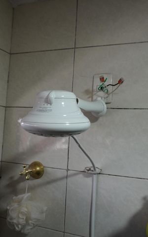 Casa à venda com 360m², 3 quartos e 3 vagasBanheiro da Suíte