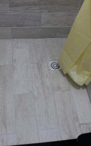 Studio para alugar com 27m², 1 quarto e sem vaga Studio para alugar com 27m², 1 quarto e sem vagaBanheiro