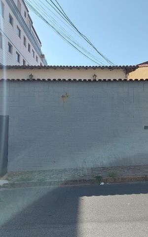Casa para alugar com 35m², 1 quarto e sem vaga Casa para alugar com 35m², 1 quarto e sem vagafachada