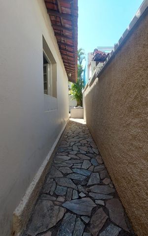 Casa para alugar com 35m², 1 quarto e sem vaga Casa para alugar com 35m², 1 quarto e sem vagaCorredor