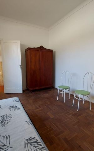Casa para alugar com 35m², 1 quarto e sem vaga Casa para alugar com 35m², 1 quarto e sem vagaquarto