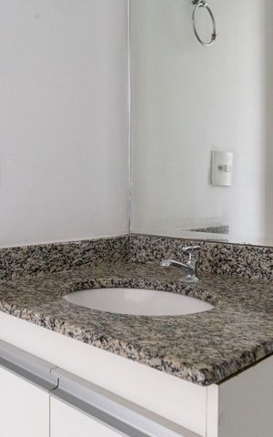 Apartamento para alugar com 56m², 2 quartos e 1 vagaBanheiro do Quarto 2