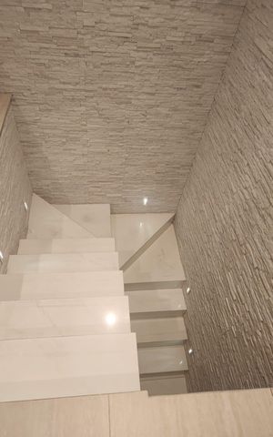 Apartamento à venda com 333m², 3 quartos e 4 vagas Apartamento à venda com 333m², 3 quartos e 4 vagasÁrea externa