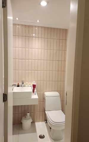 Apartamento à venda com 333m², 3 quartos e 4 vagas Apartamento à venda com 333m², 3 quartos e 4 vagasBanheiro 1
