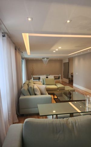 Apartamento à venda com 333m², 3 quartos e 4 vagas Apartamento à venda com 333m², 3 quartos e 4 vagasSala
