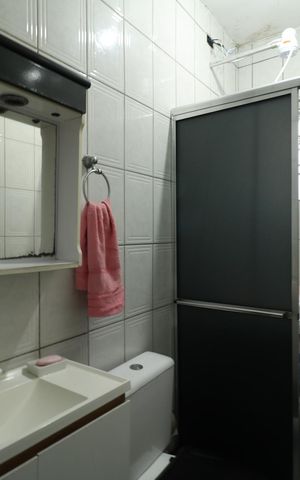 Casa à venda com 336m², 2 quartos e 2 vagas Casa à venda com 336m², 2 quartos e 2 vagasBanheiro