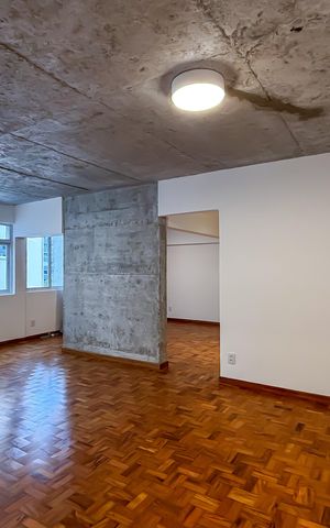 Apartamento à venda com 100m², 2 quartos e 1 vaga