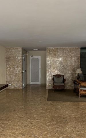 Apartamento à venda com 100m², 2 quartos e 1 vaga