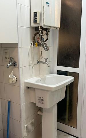 Apartamento à venda com 65m², 2 quartos e 1 vaga Apartamento à venda com 65m², 2 quartos e 1 vagaÁrea de serviço
