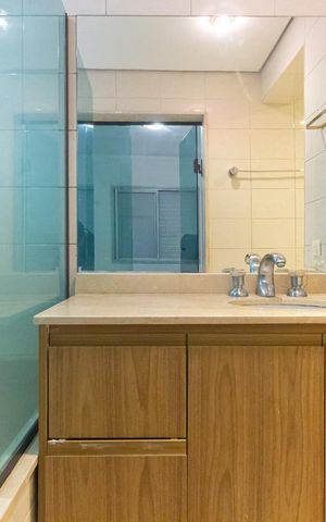 Apartamento para alugar com 74m², 3 quartos e 1 vaga Apartamento para alugar com 74m², 3 quartos e 1 vagaSuíte Banheiro