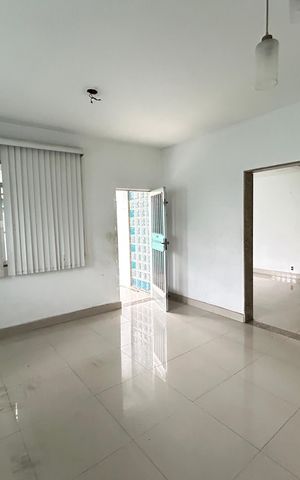 Casa para alugar com 300m², 3 quartos e 2 vagasSala 1