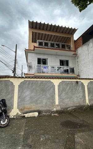 Casa para alugar com 300m², 3 quartos e 2 vagasFachada + Placa