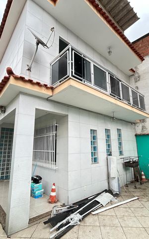Casa para alugar com 300m², 3 quartos e 2 vagasFachada