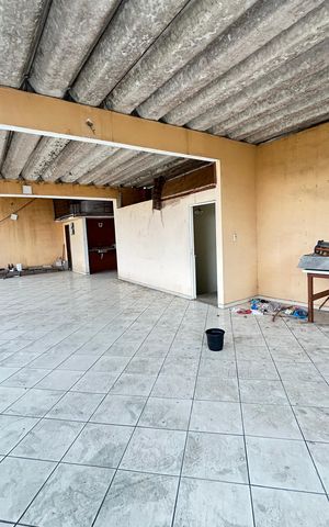 Casa para alugar com 300m², 3 quartos e 2 vagasTerraço