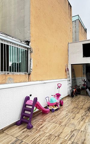 Casa para alugar com 124m², 3 quartos e 2 vagasQuintal