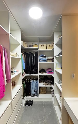 Casa para alugar com 124m², 3 quartos e 2 vagasQuarto 1 - Closet