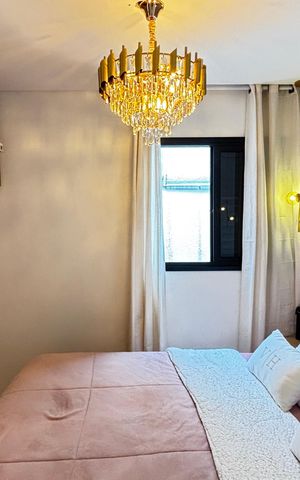 Casa para alugar com 124m², 3 quartos e 2 vagasSuite