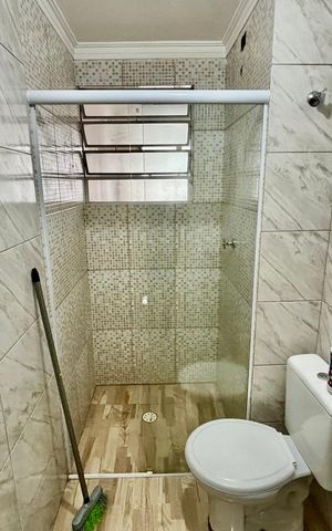 Apartamento à venda com 48m², 2 quartos e 1 vaga Apartamento à venda com 48m², 2 quartos e 1 vagaBanheiro social